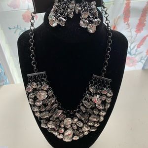 Beautiful clear rhinestone in gunmetal